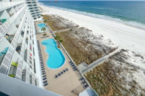 Lighthouse 816 - NEW Luxury Beachfront Condo